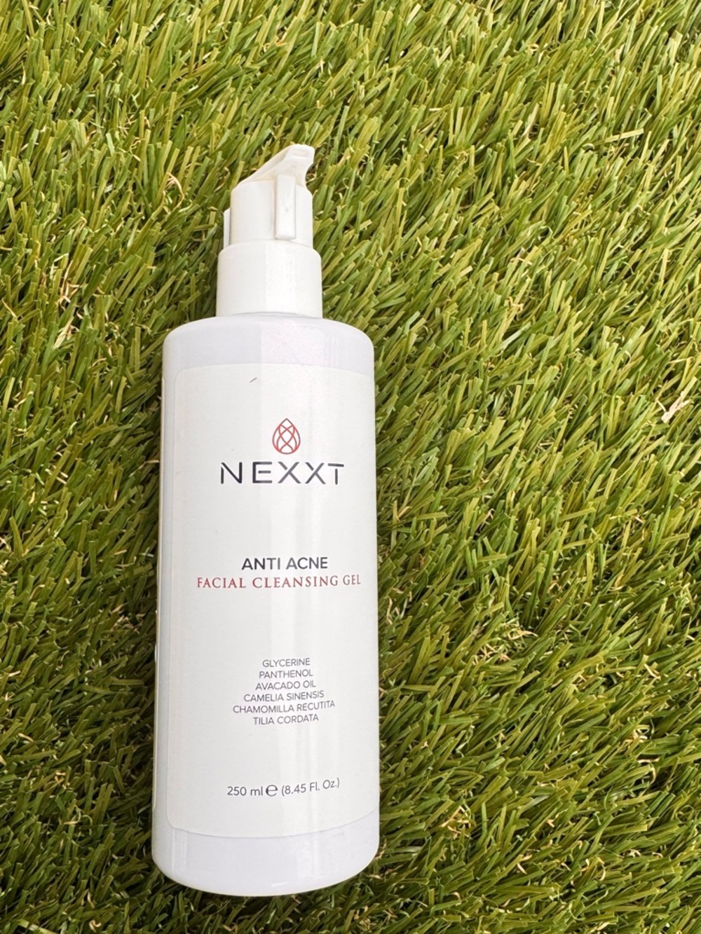 Nexx White Anti Acne Facial Cleansing Gel